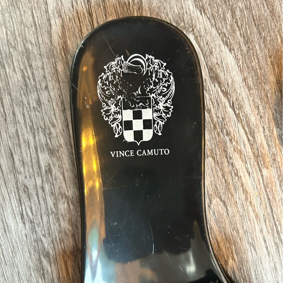 Vince Camuto Black Rubber Sandals | 7 - Picture 8 of 9